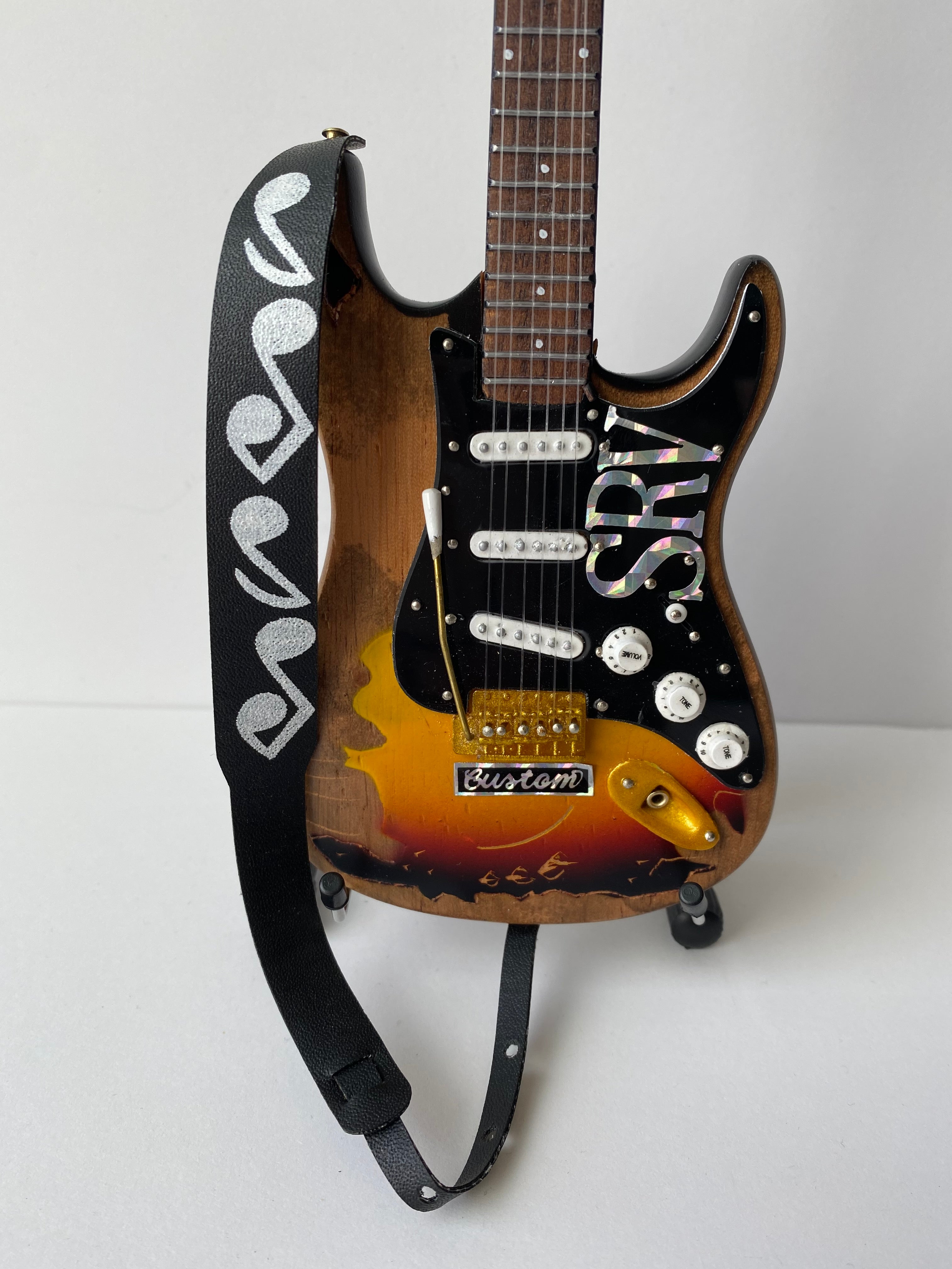 Stevie Ray Vaughan Mini Guitar Strap - SRV Musical Note Black Strap ...