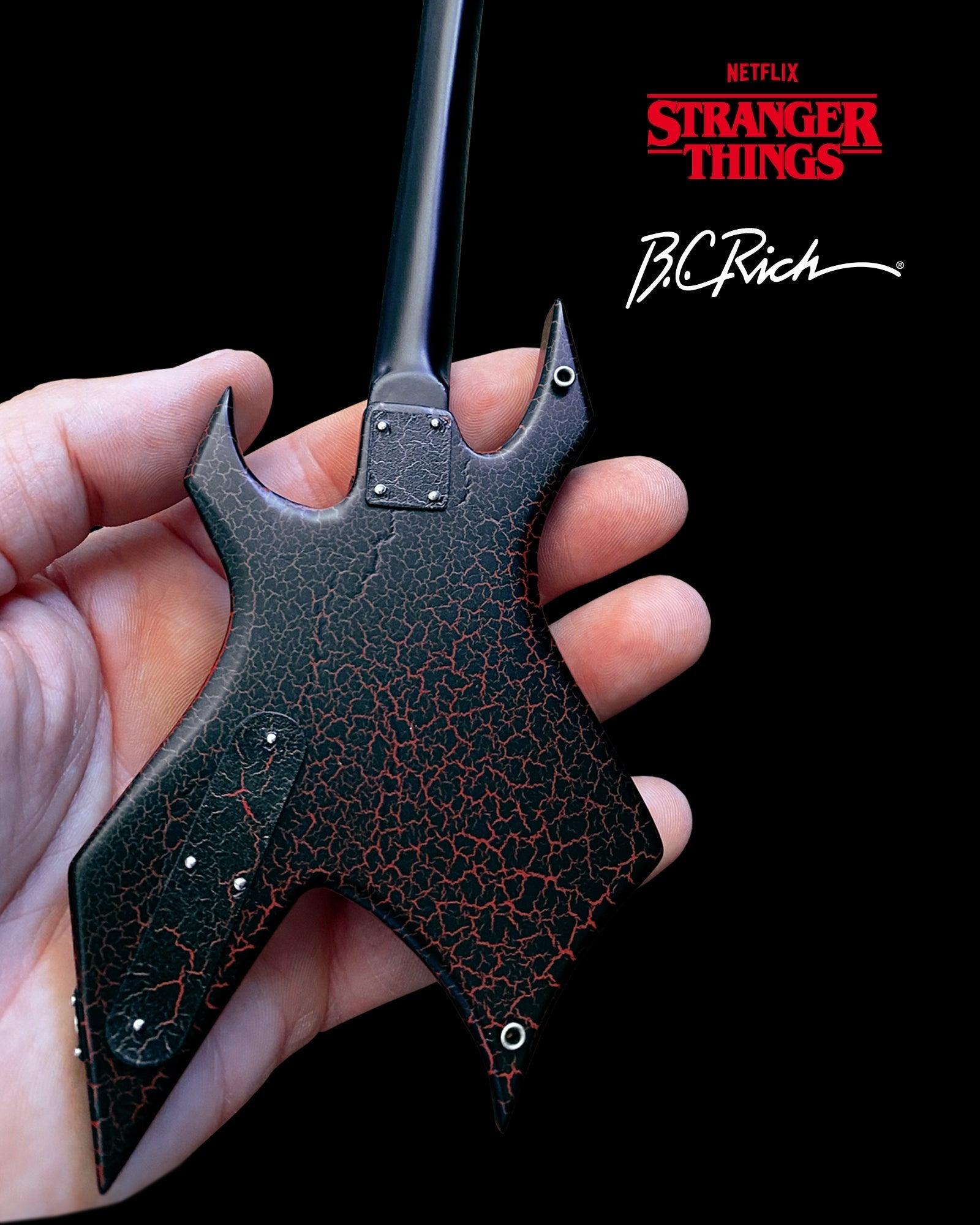 Stranger Things エディモデル B.C. Rich Warlock Official Stranger Things® Eddie's Guitar B.C. Rich® NJ Warlock
